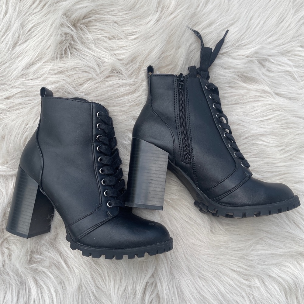 Black military boots